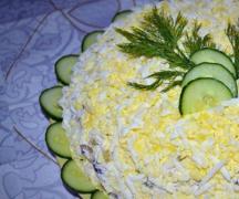 Праздничный салат Невеста: ингредиенты и пошаговый классический рецепт с копченой курицей слоями